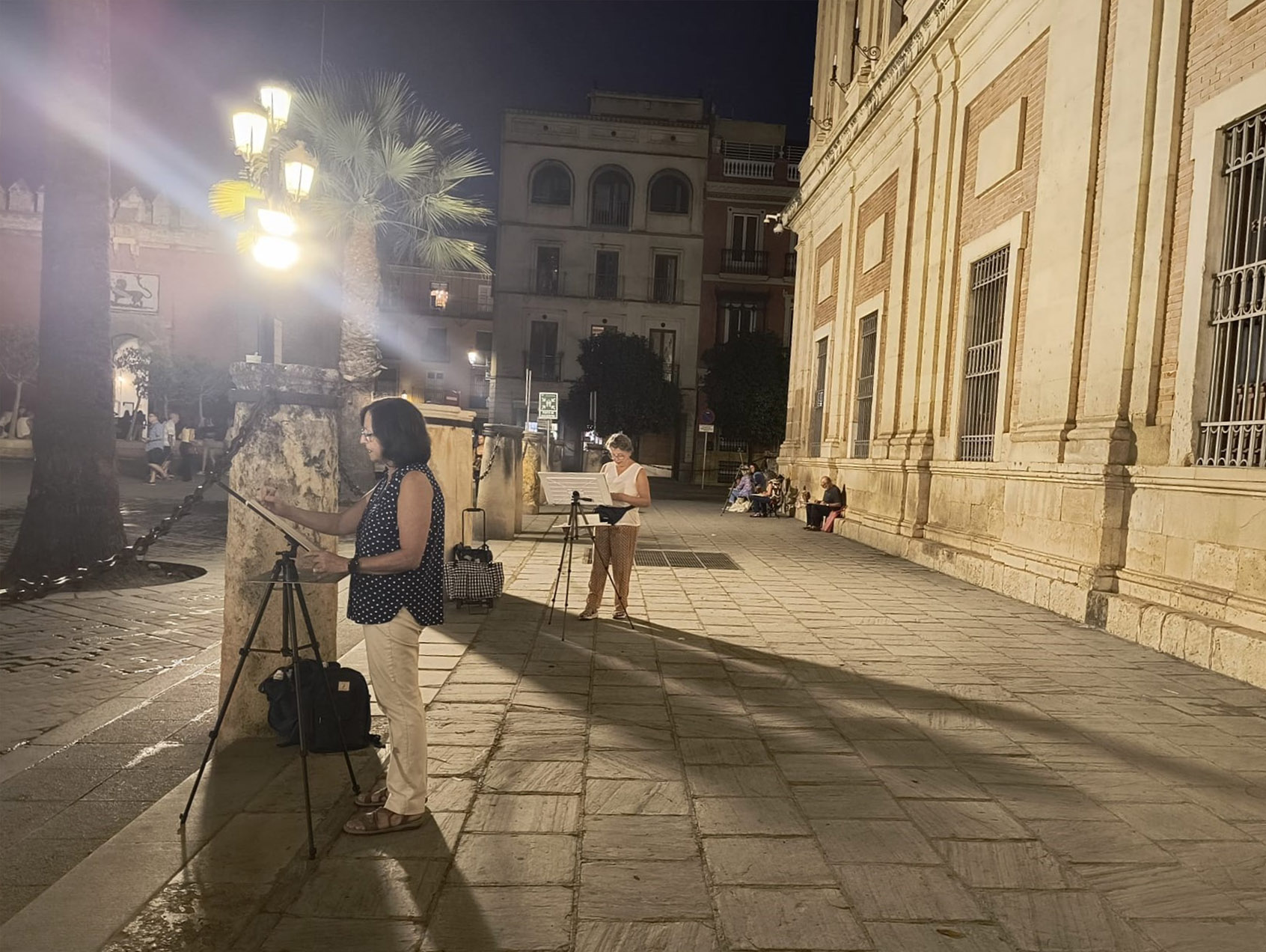 Noche en blanco. Acuarelistas en plena faena